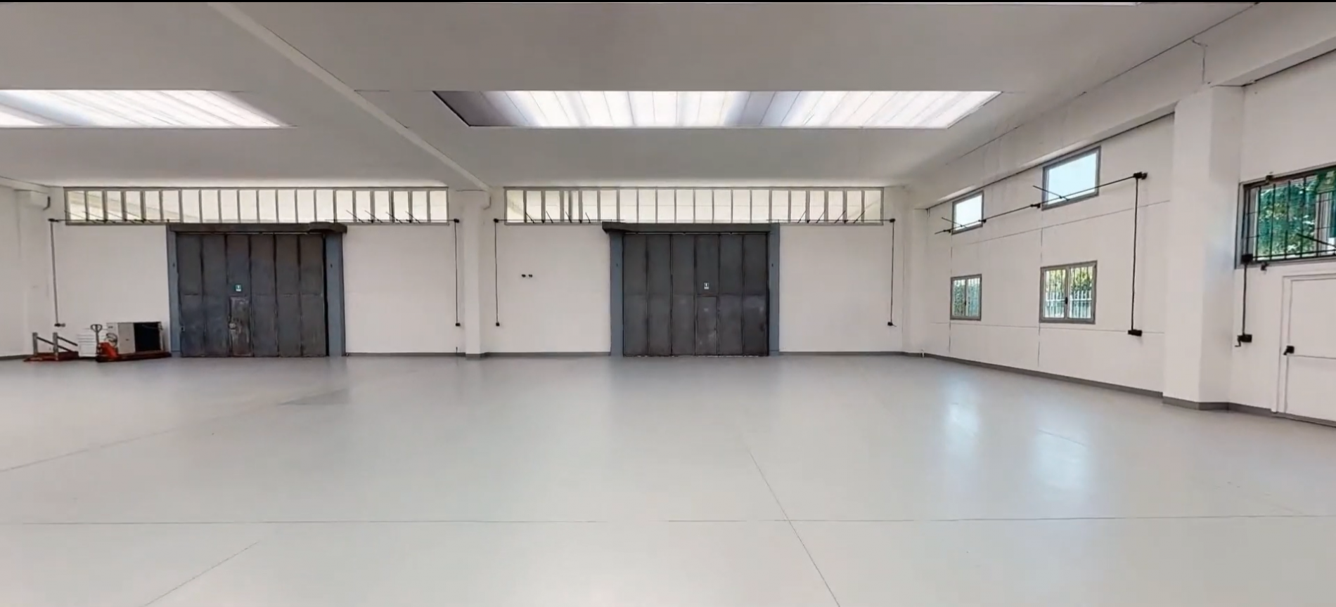 CARATE BRIANZA - INTERESSANTE CAPANNONE IN AFFITTO - VIRTUAL TOUR